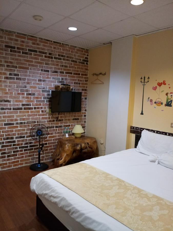Pu Shi Homestay Юйлі Екстер'єр фото